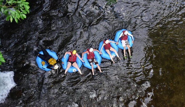 La Fortuna Small‐Group Arenal Volcano Tubing Tour