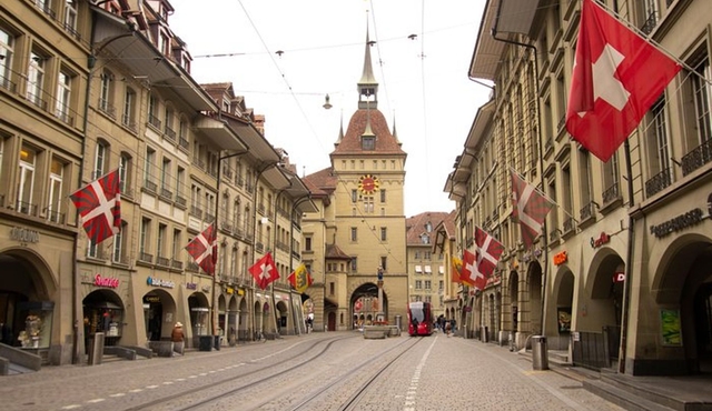 Discover Bern’s most Photogenic Spots with a Local