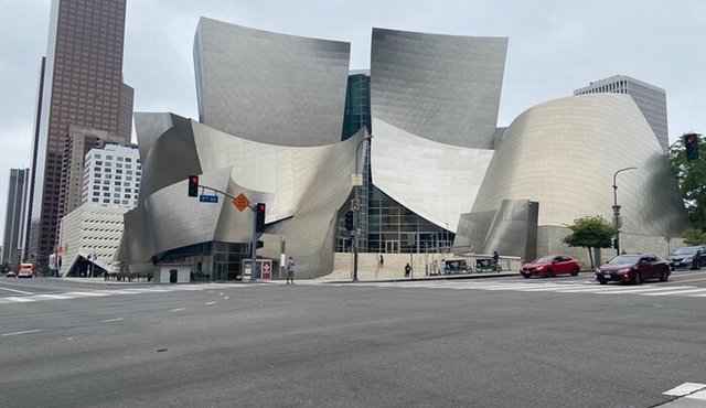 Best of LA, Hollywood, Beverly Hills Tour with Beaches plus more