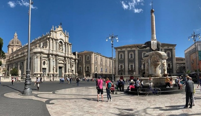 CATANIA or KATANÉ (guided tour)