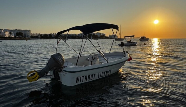 San Antonio Bay Self Drive Boat Rental