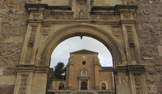 Granada Charterhouse private tour. Total per group max 15 people