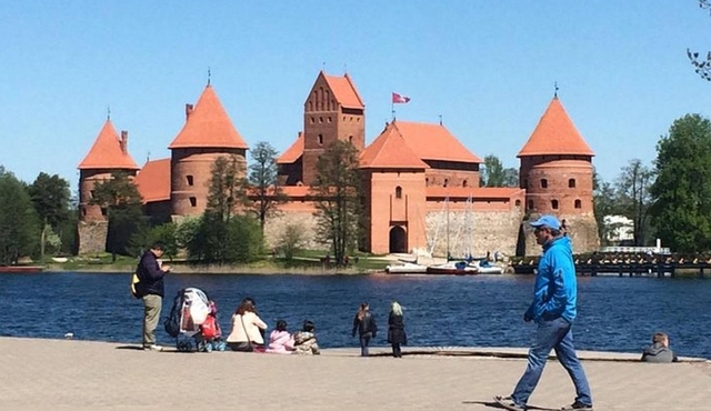 Full‐Day Vilnius City Tour and Trakai Castle from Vilnius