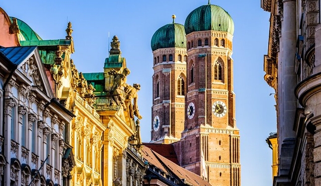 Münchner Privater Kirchenrundgang