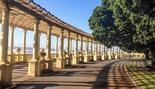 Private Tour in Porto with Lunch and Port Wine Tasting