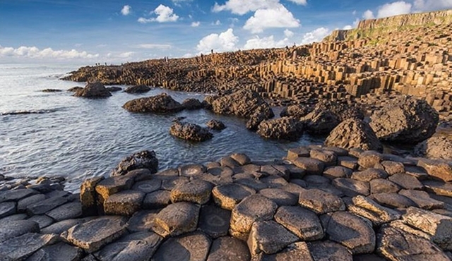 5-Day Northern Ireland and Atlantic Coast Small-Group Tour from Dublin