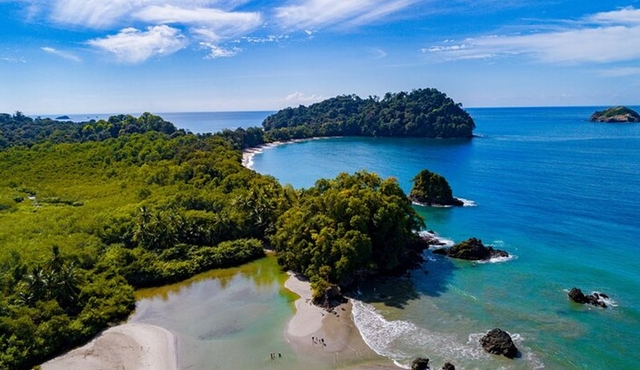 Shared Shuttle Arenal to Manuel Antonio