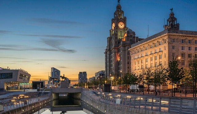 Liverpool Legends: A Cultural & Historic Journey