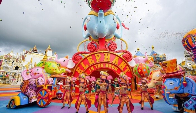 Carnival Magic Theme Park in Phuket