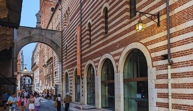 Dante in Verona: From Inferno to Paradise