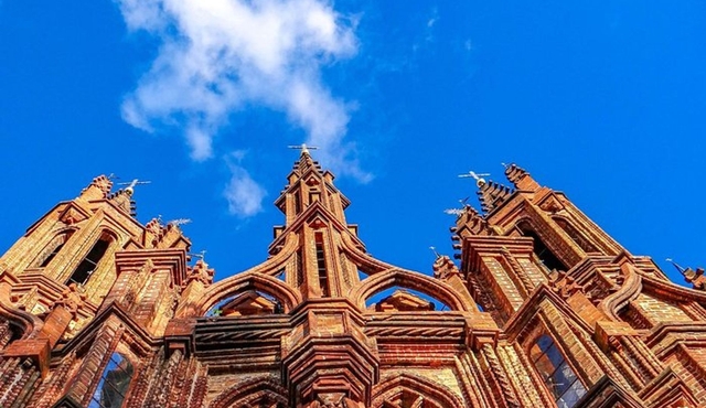 Architectural Vilnius: Private Tour with a Local Expert