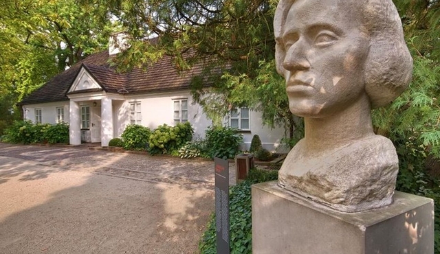 Fryderyk Chopin and Zelazowa Wola - Half Day Tour from Warsaw by private car