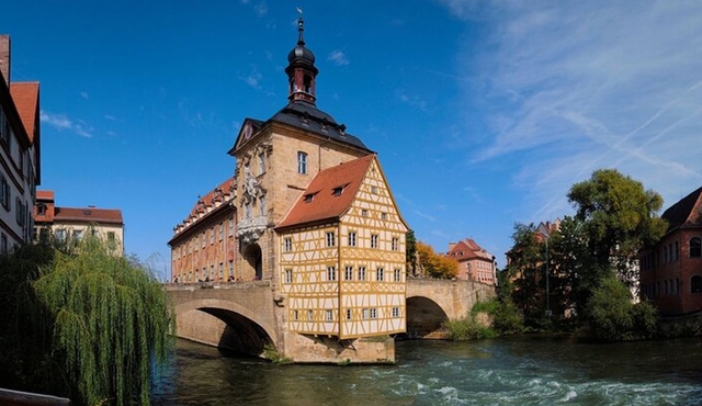 Self‐guided scavenger hunt and city game in Bamberg