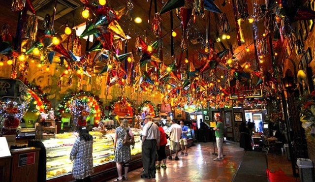 San Antonio: The Grand Historic City full‐day tour