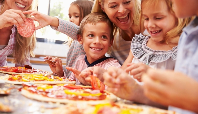 Milan: Family Friendly Pizza Class