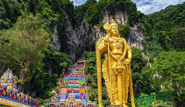4-stündige private Tour zu den Batu-Höhlen und nach Kuala Lumpur