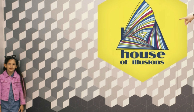 House of Illusions Ljubljana: Entry Ticket