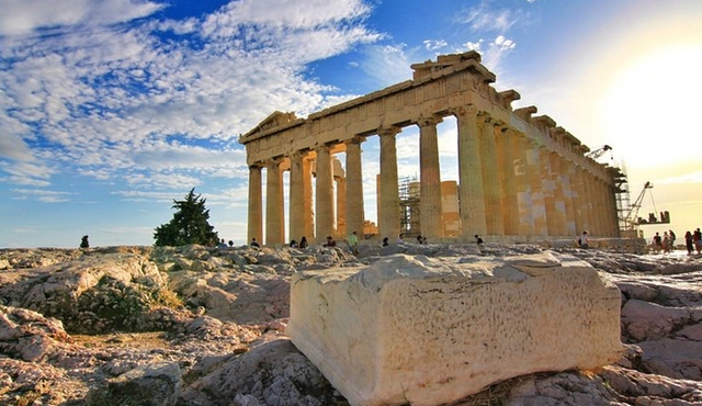 Historical Athens and Acropolis of Athens Walking Tour