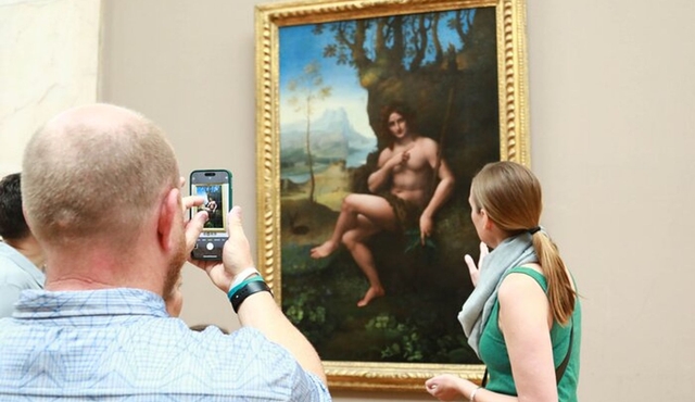 Paris: Louvre Museum and Mona Lisa Evening Tour with Hotel Pickup