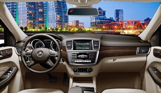 Private Transfer from Nottingham to Manchester Airport (MAN)