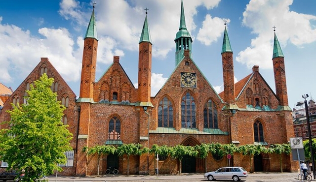 Private Tour of the Historic Churches in Lubeck