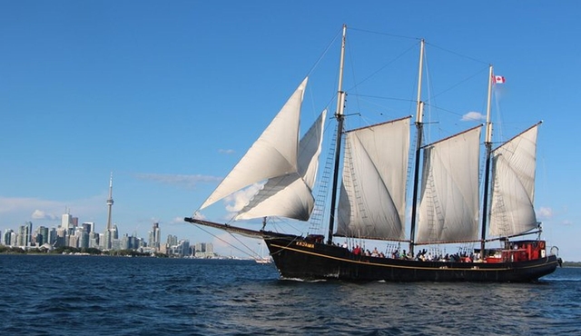Toronto Harbour Tall Ship Sightseeing Cruise