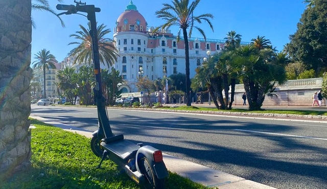 Electric Scooter Rental in Nice