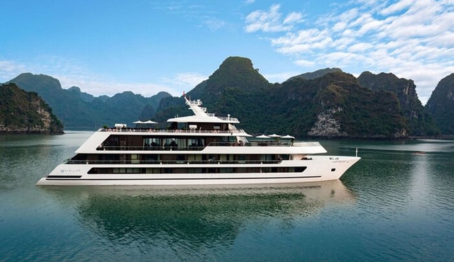 Stella Of The Seas Halong Bay 2 Days/1Night 5 Star Cruise