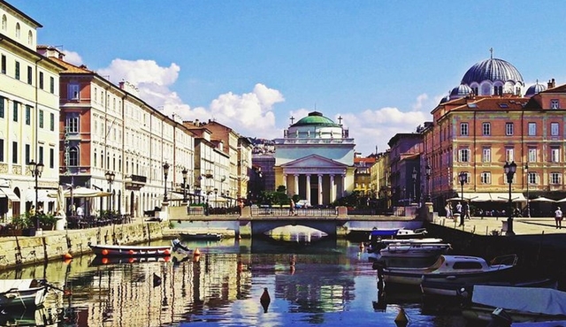 Discover Trieste on Foot