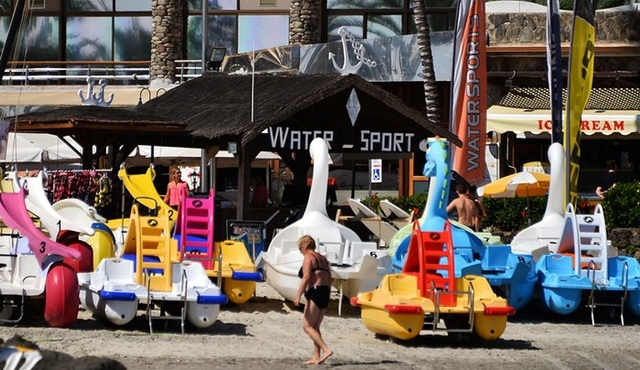 Pedalo Hire at Anfi Beach