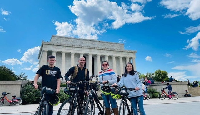 Washington, D.C. Monuments and Memorials Bike Tour