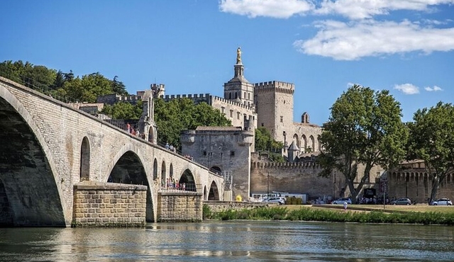Avignon Private Walking Tour
