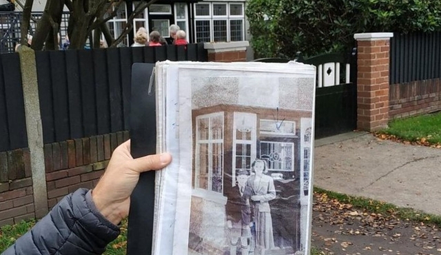 Liverpool Beatles Childhood Homes Private Tour inc. Tickets