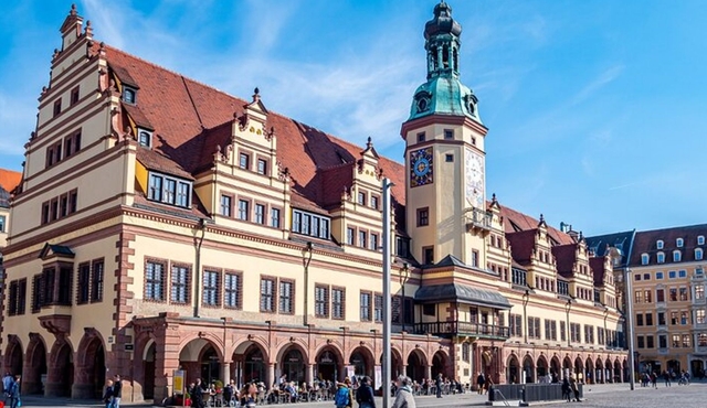 Self-guided scavenger hunt and city game in Leipzig