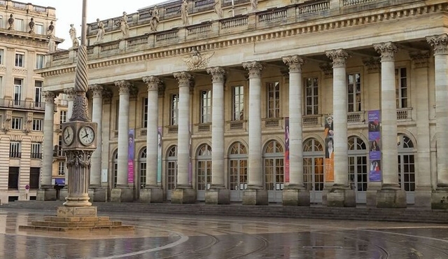 Private Bordeaux Walking Tour