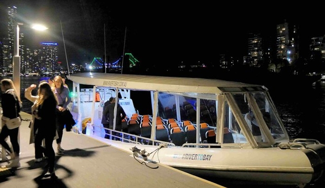Evening Breweries Cruise Along the Brisbane River