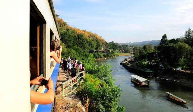 River Kwai: Small‐Group Tour from Bangkok