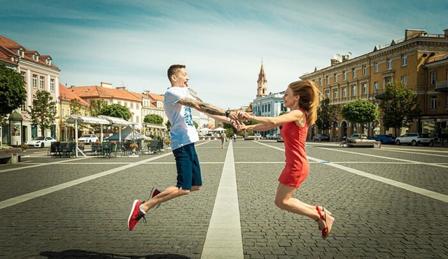 Vilnius Old Town Photo Shoot Tour