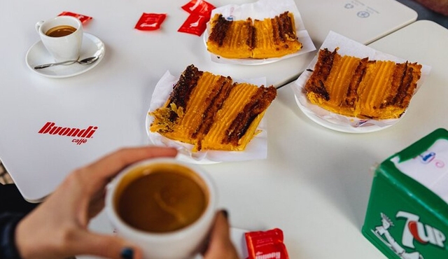 Porto Wine & Dine: Port Wine Cave Food Tour with Eating Europe