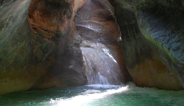 Infernet sport canyoning in Chartreuse — Grenoble