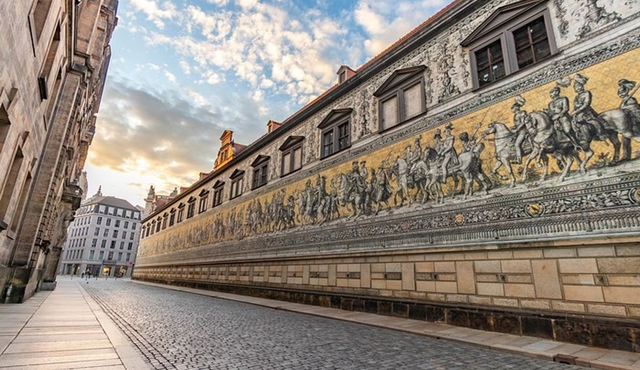 Dresden Small-Group Arts and Culture Tour