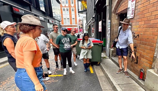 Brisbane Small‐Group Guided Walking Tour