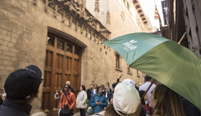 Private Walking tour to Picasso Museum and Born neighborhood