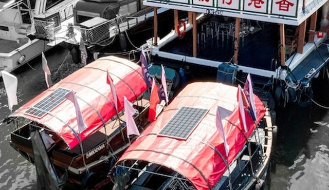Hong Kong: Aberdeen Boat Tour +  Floating Museum Visit