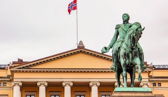 Oslo: Small‐Group History Walking Tour