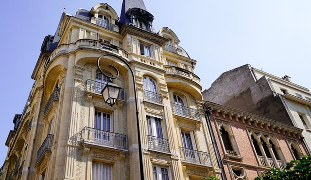 Explore Vichy in 60 minutes with a Local