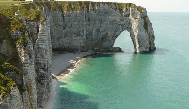 Paris to Etretat and Le Havre Full‐Day Trip with Cooking Class