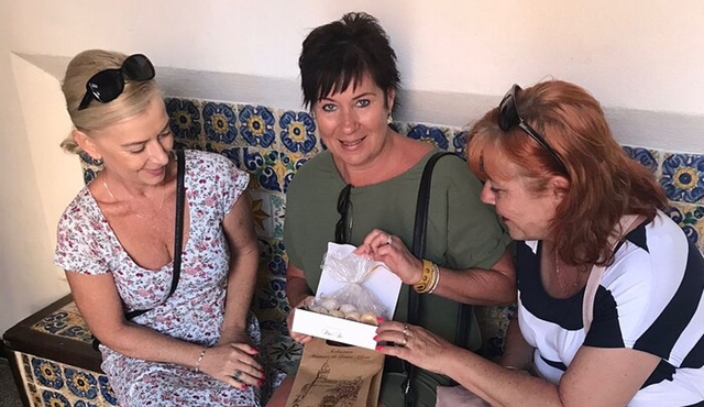 Palma de Mallorca: PRIVATE Local Food And Cathedral Experience