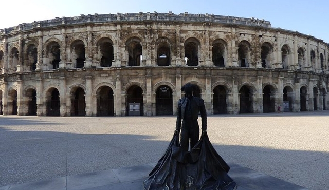 Nîmes Private Walking Tour With A Professional Guide