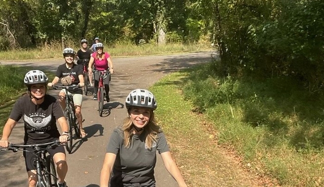 Explore Shelby Bottoms Greenway‐2hr Pedal‐Assist Bike Rental